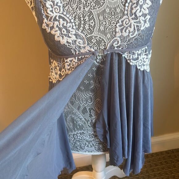 Adorejoy Gray Front Closure Babydoll Lace Chemise V Neck Mesh Sz Medium NWT - Picture 6 of 7